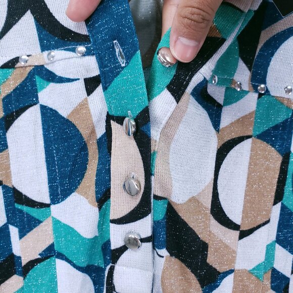 Cocomo Woman Pintuck Blouse Size 3X Multicolor Geometric Stretch Formal Preppy - Picture 10 of 15